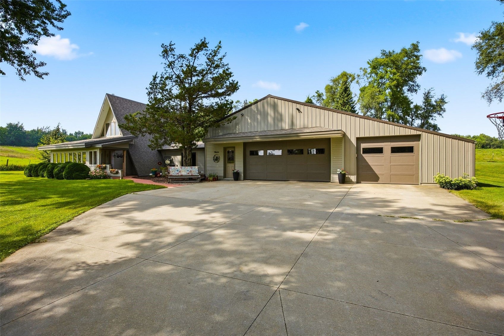4333 Ring Road