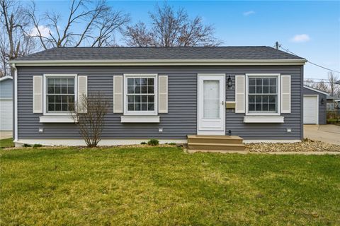 441 Day Street NW Cedar Rapids IA 52405