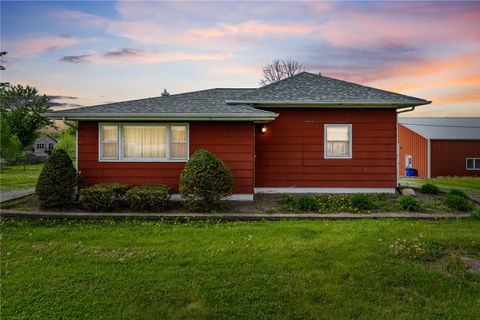 1895 33rd Avenue SW Cedar Rapids IA 52404