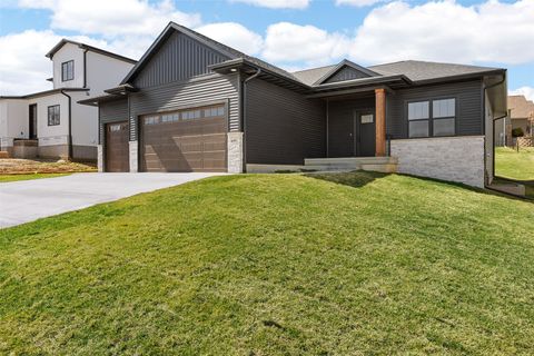 1609 38th Street SE Cedar Rapids IA 52403