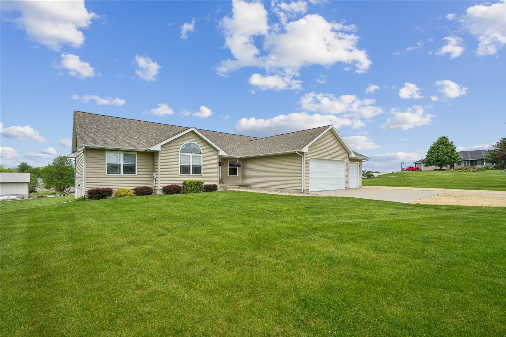 22987 Antler Trail