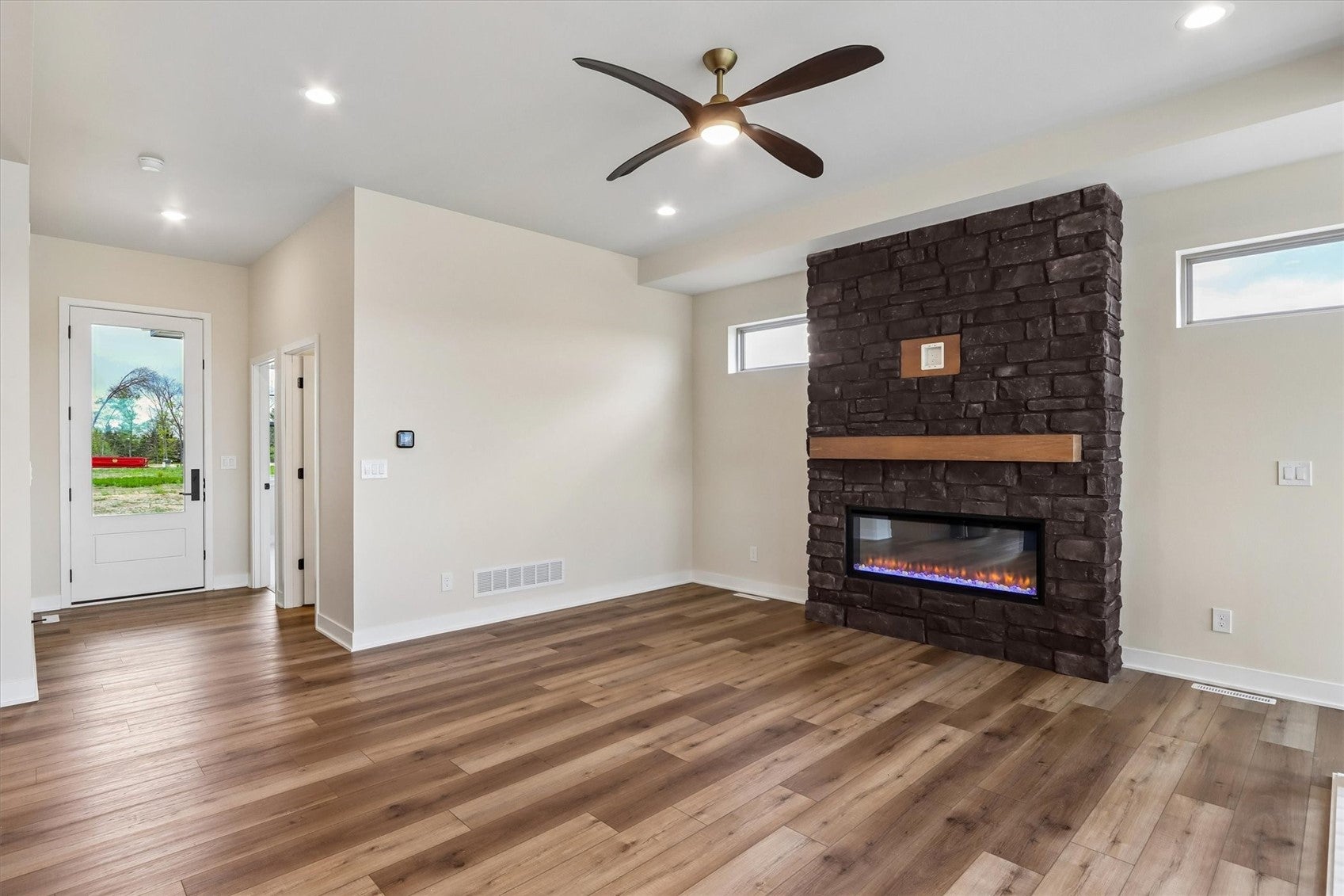450 S Seven Oaks Road
