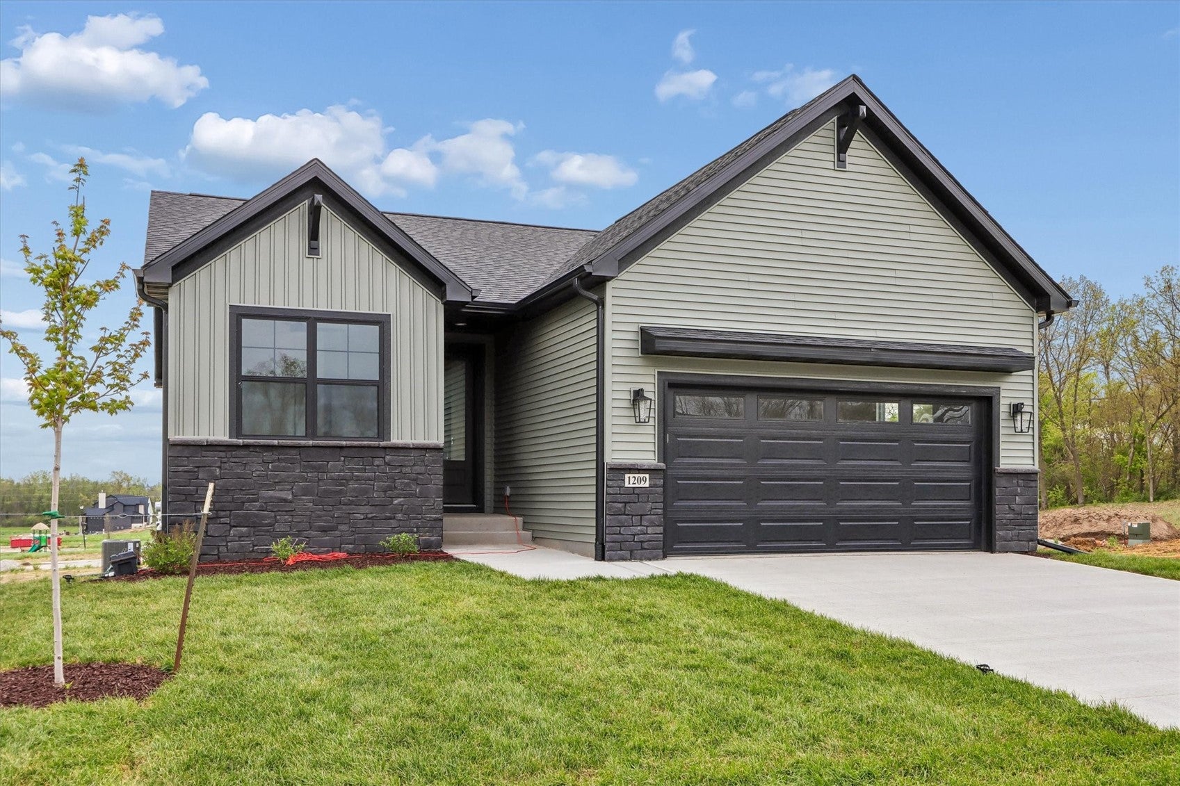 450 S Seven Oaks Road