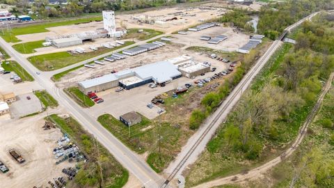 4003 J Street SW Cedar Rapids IA 52404