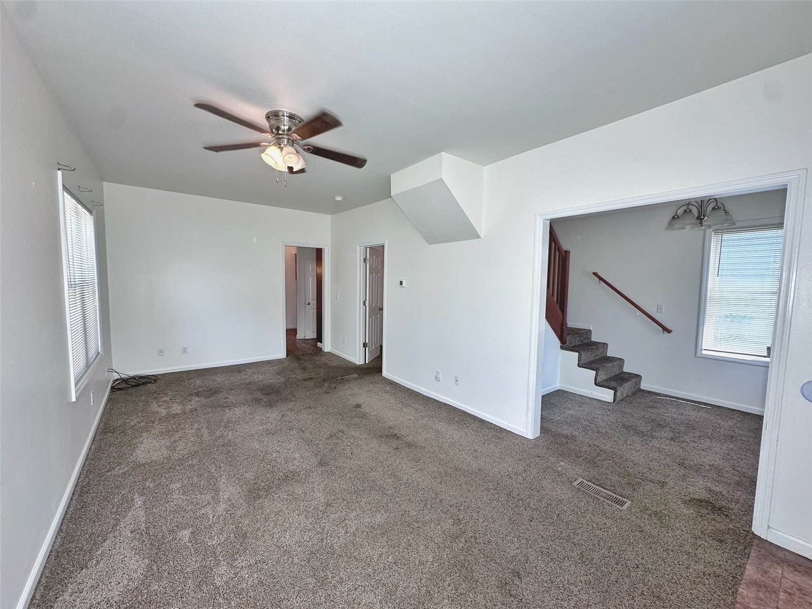 2928 Meadowbrook Drive SE