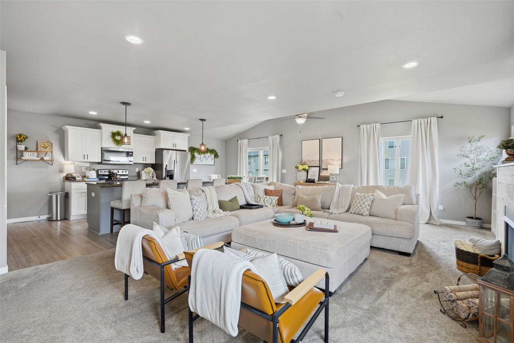1418 Cardinal Drive
