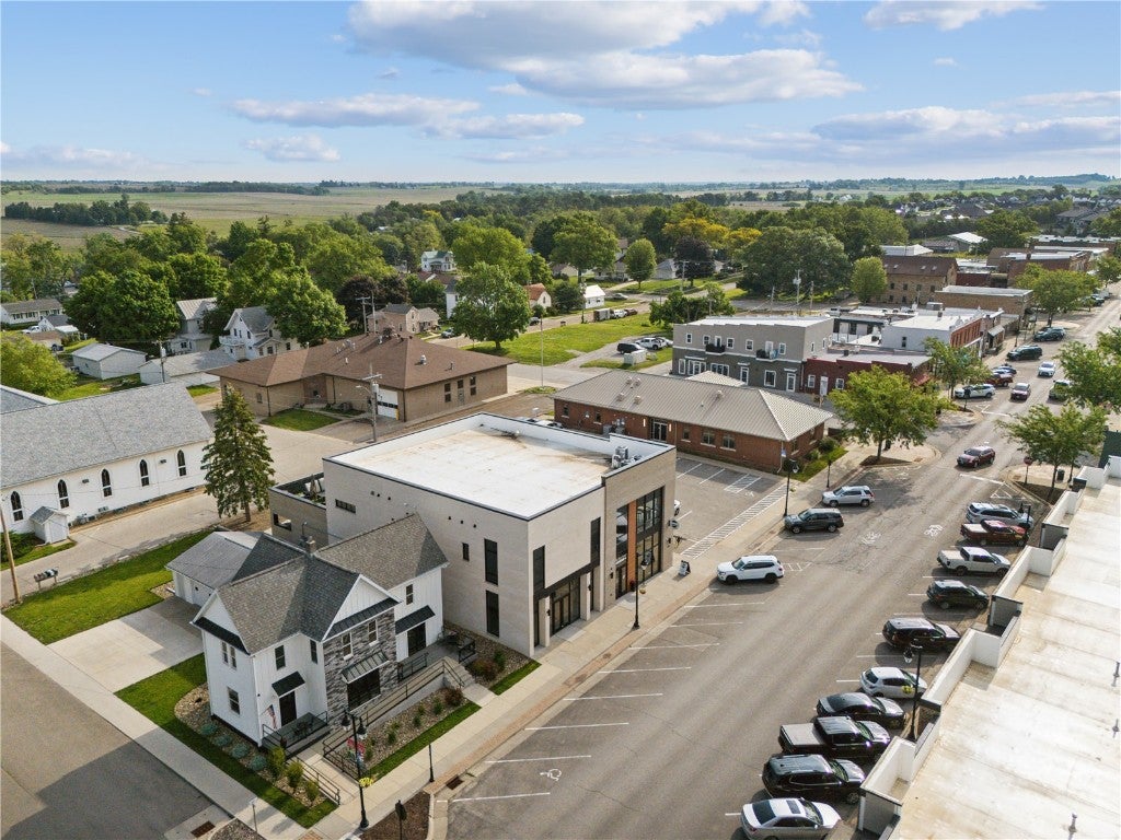 Photo 1 of 5 — 120 W Main Street 2, Solon, IA 52333