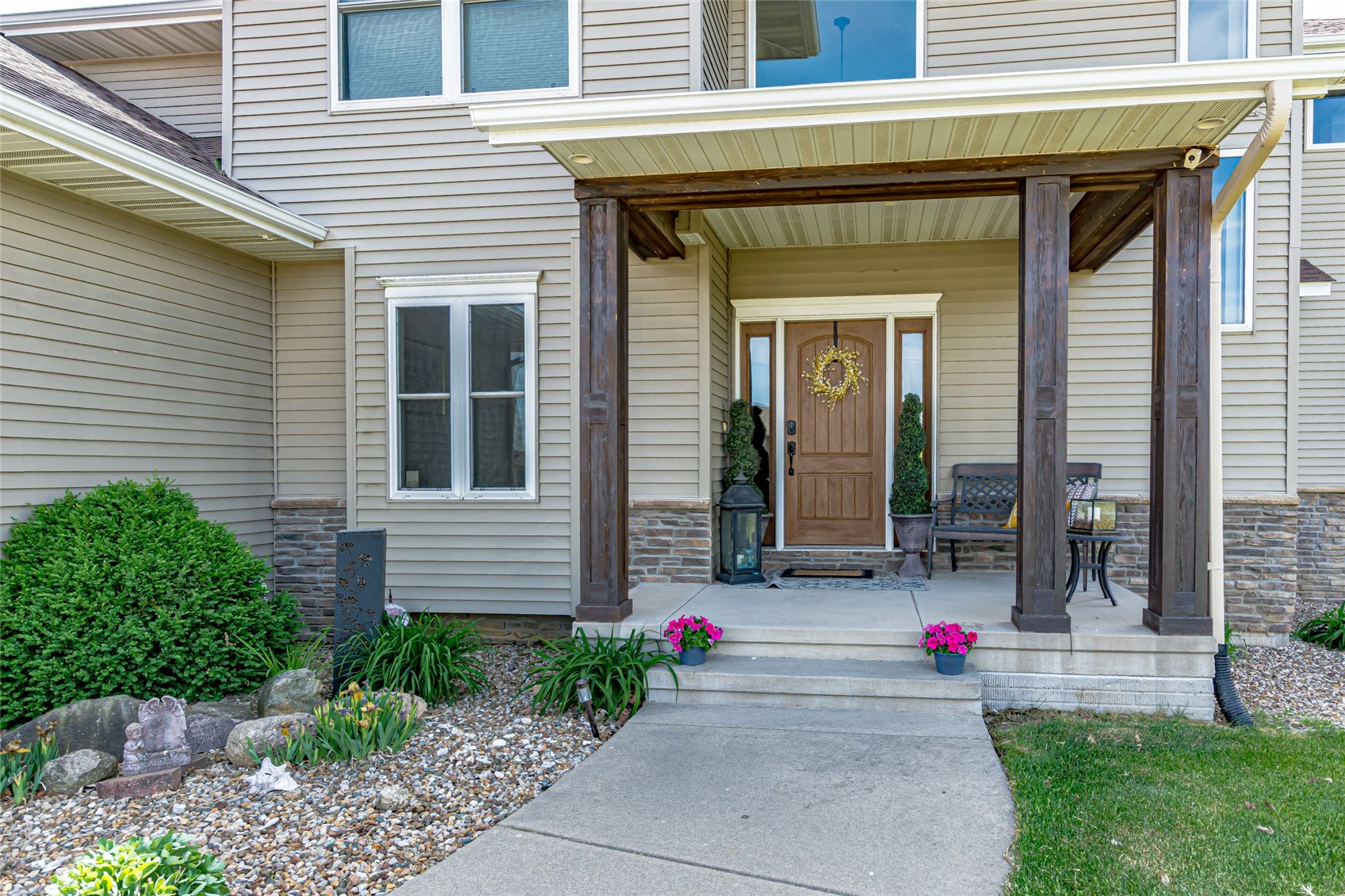 624 Lincoln Court