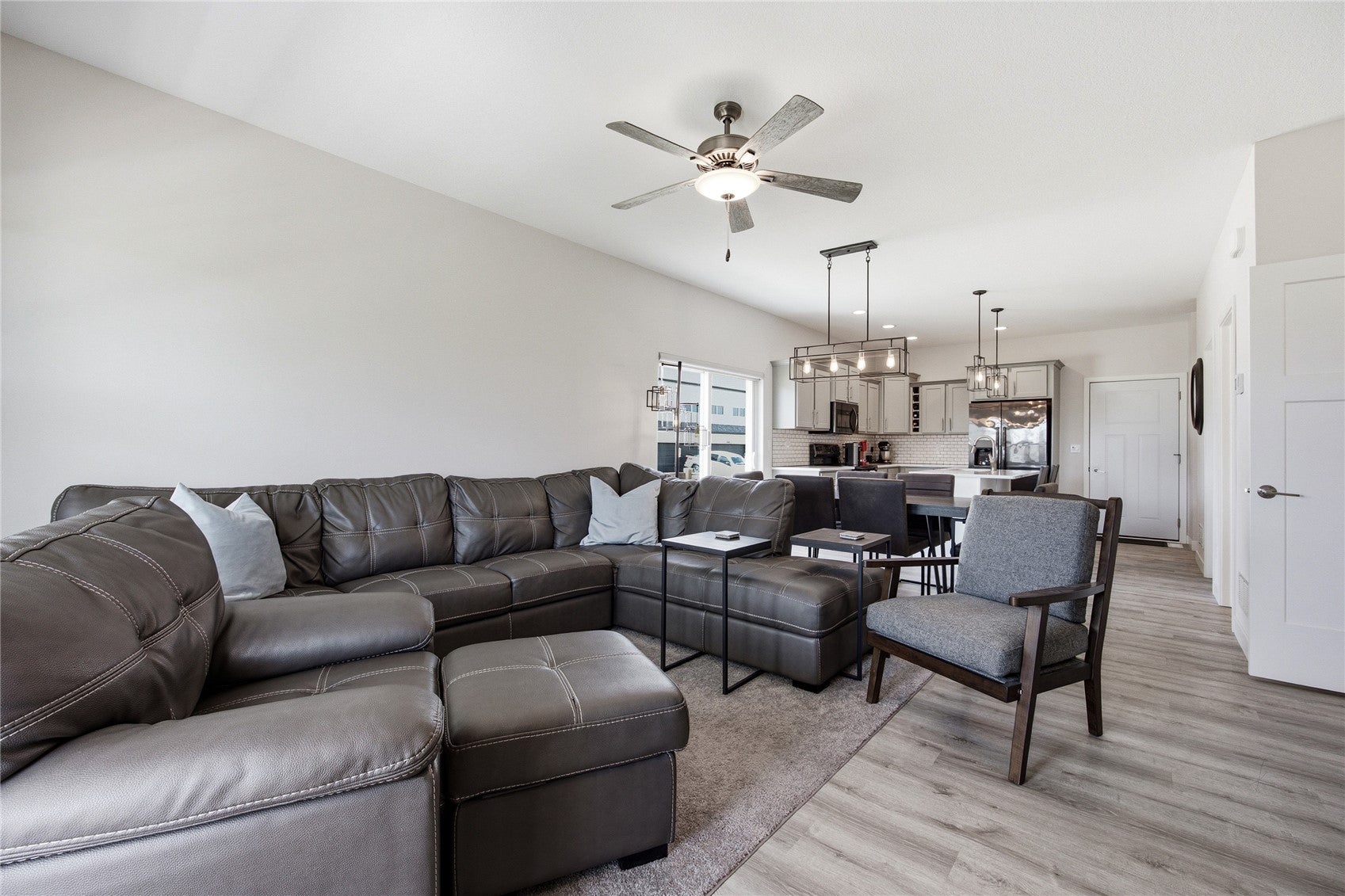 6341 Revival Alley