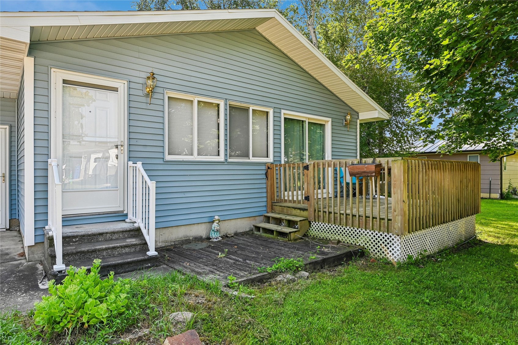 206 Apache Drive