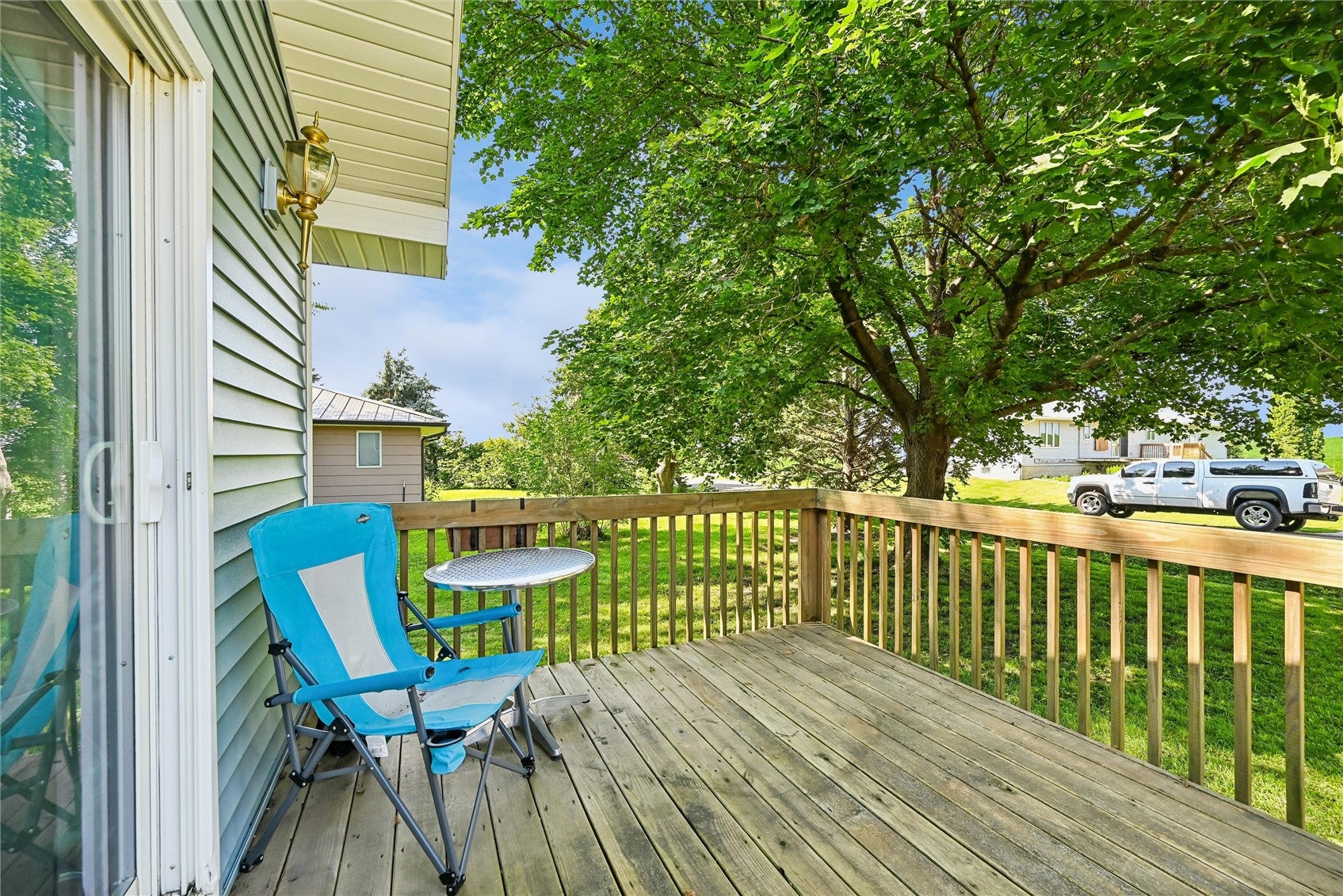 206 Apache Drive