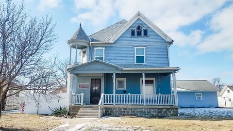 105 N Ash Street Stanwood IA 52337