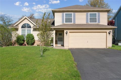 4700 Coventry Lane NE Cedar Rapids IA 52402