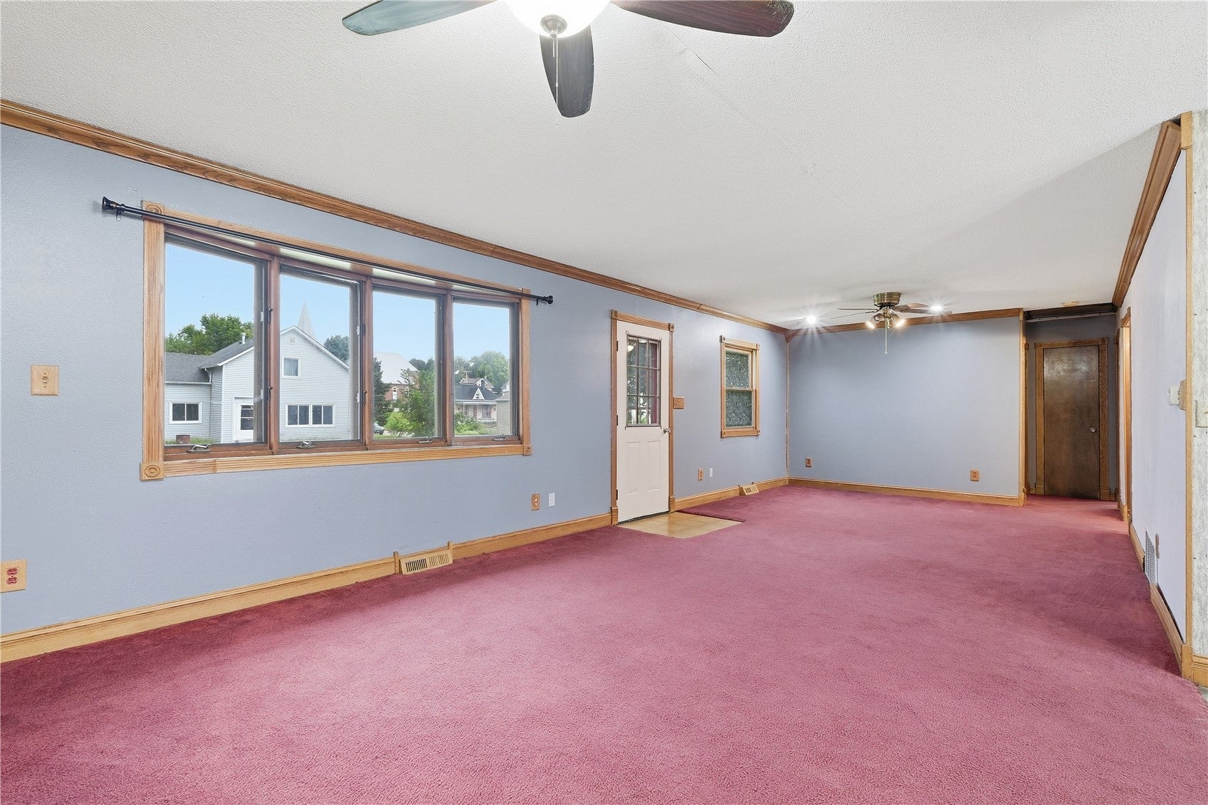 310 E 5th Street