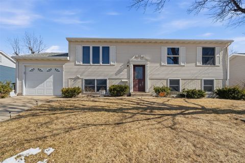 159 Crestridge Drive NW Cedar Rapids IA 52405