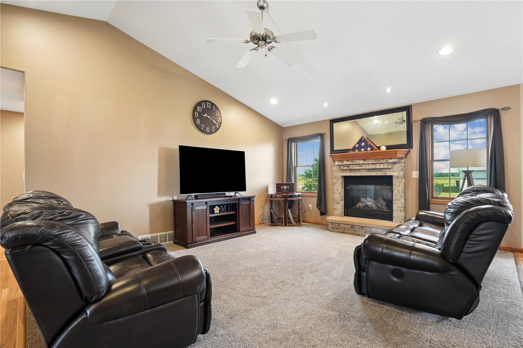 1480 Cedar Bend Dr