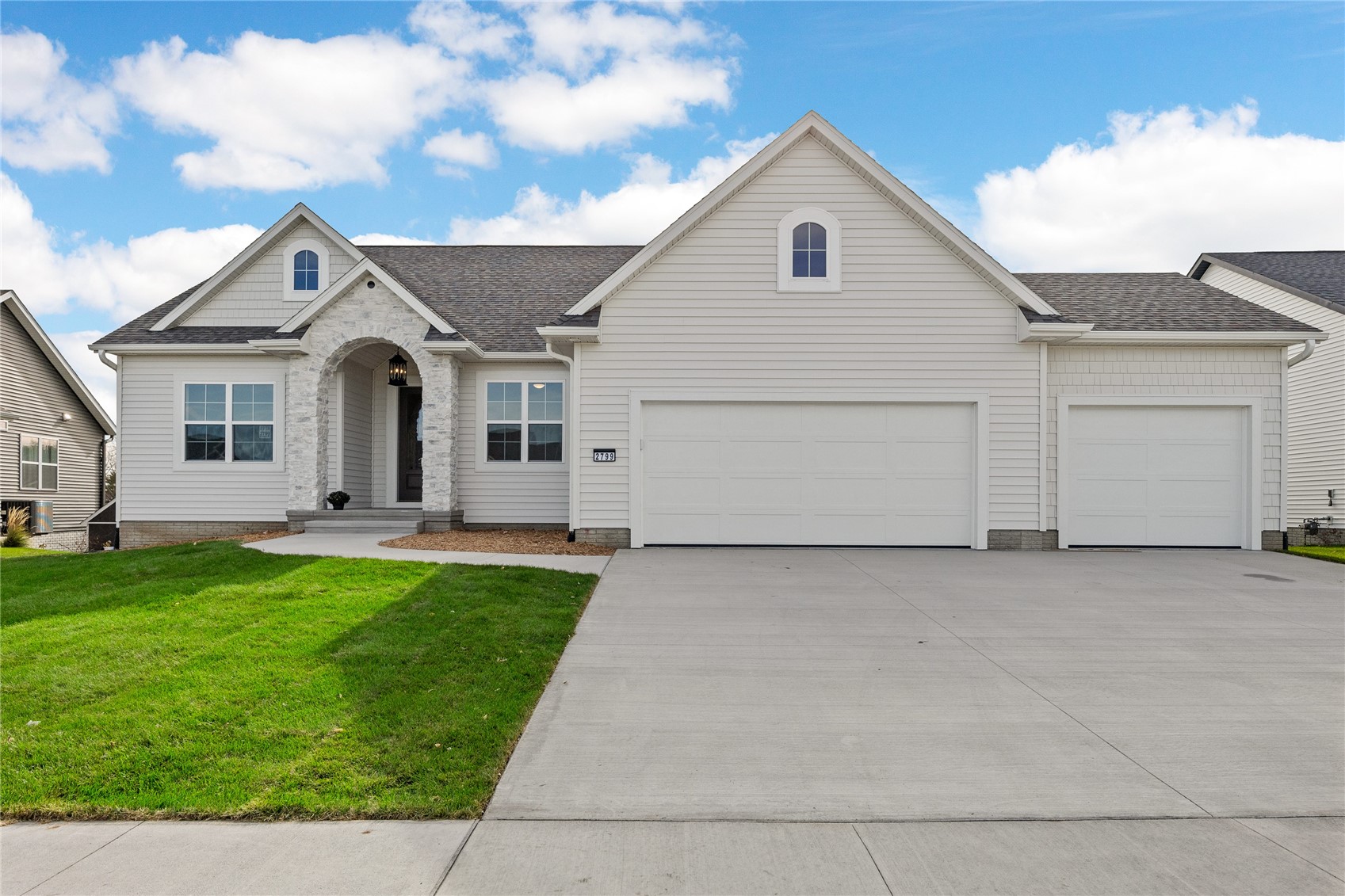 Photo 1 of 25 — 6531 Winslow Road, Marion, IA 52302