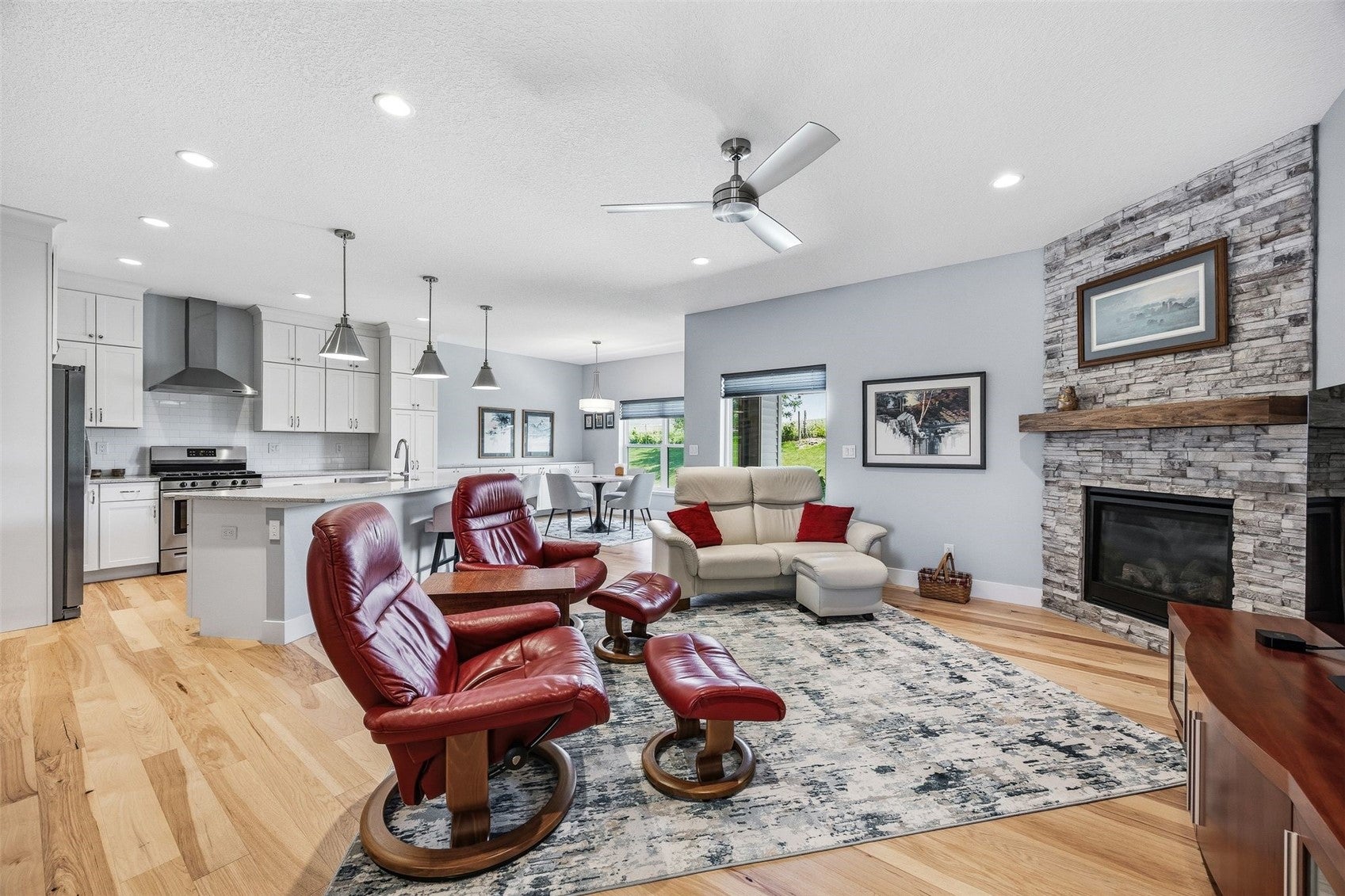 3040 Sunflower Street