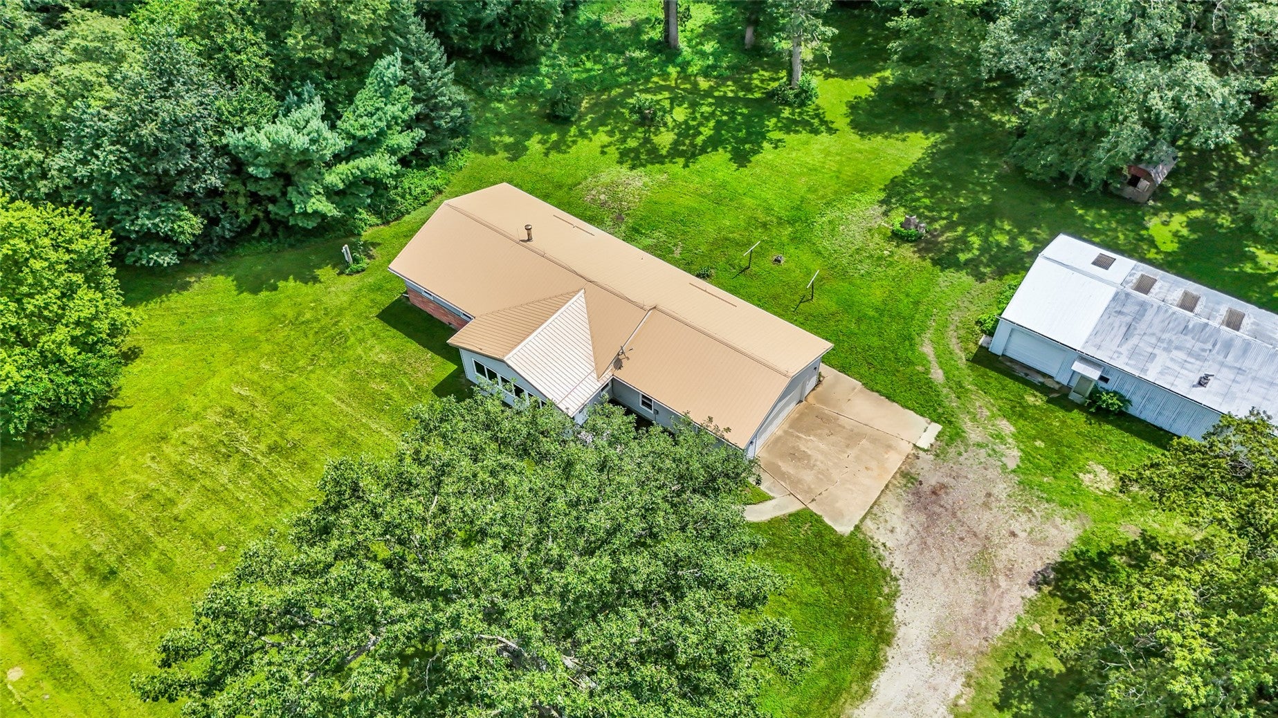 9826 Brandon Road