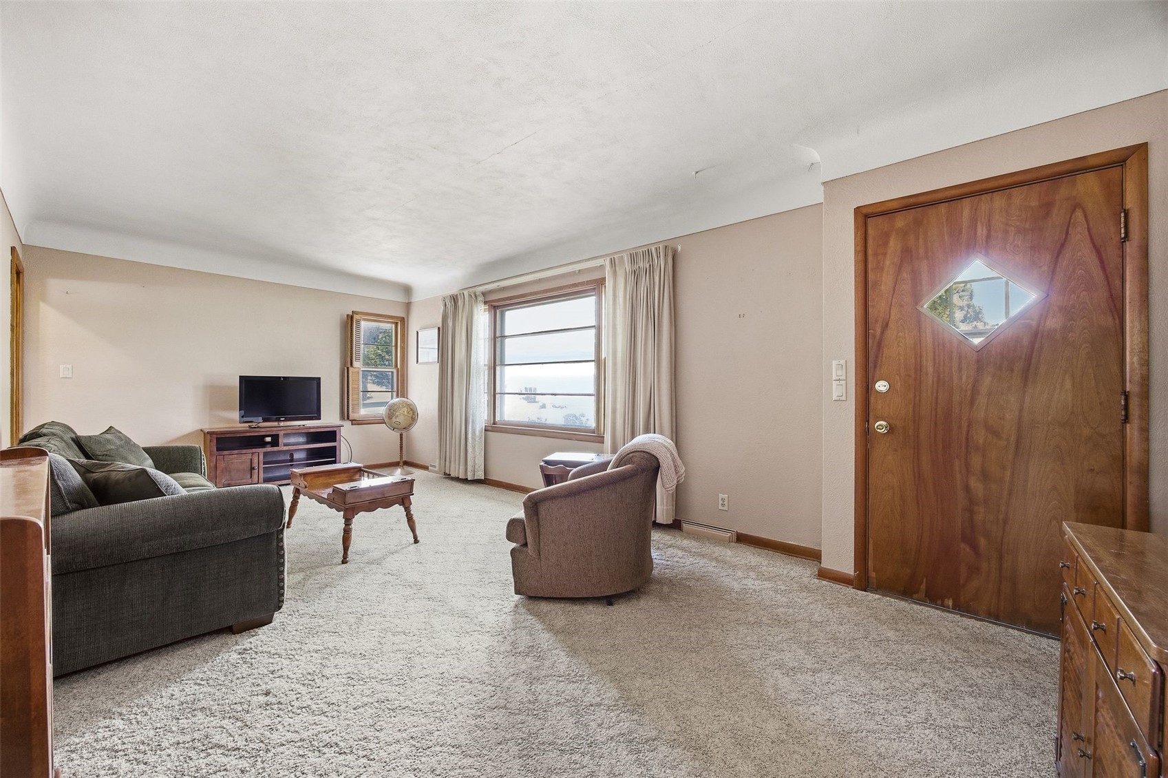 1480 Henderson Drive