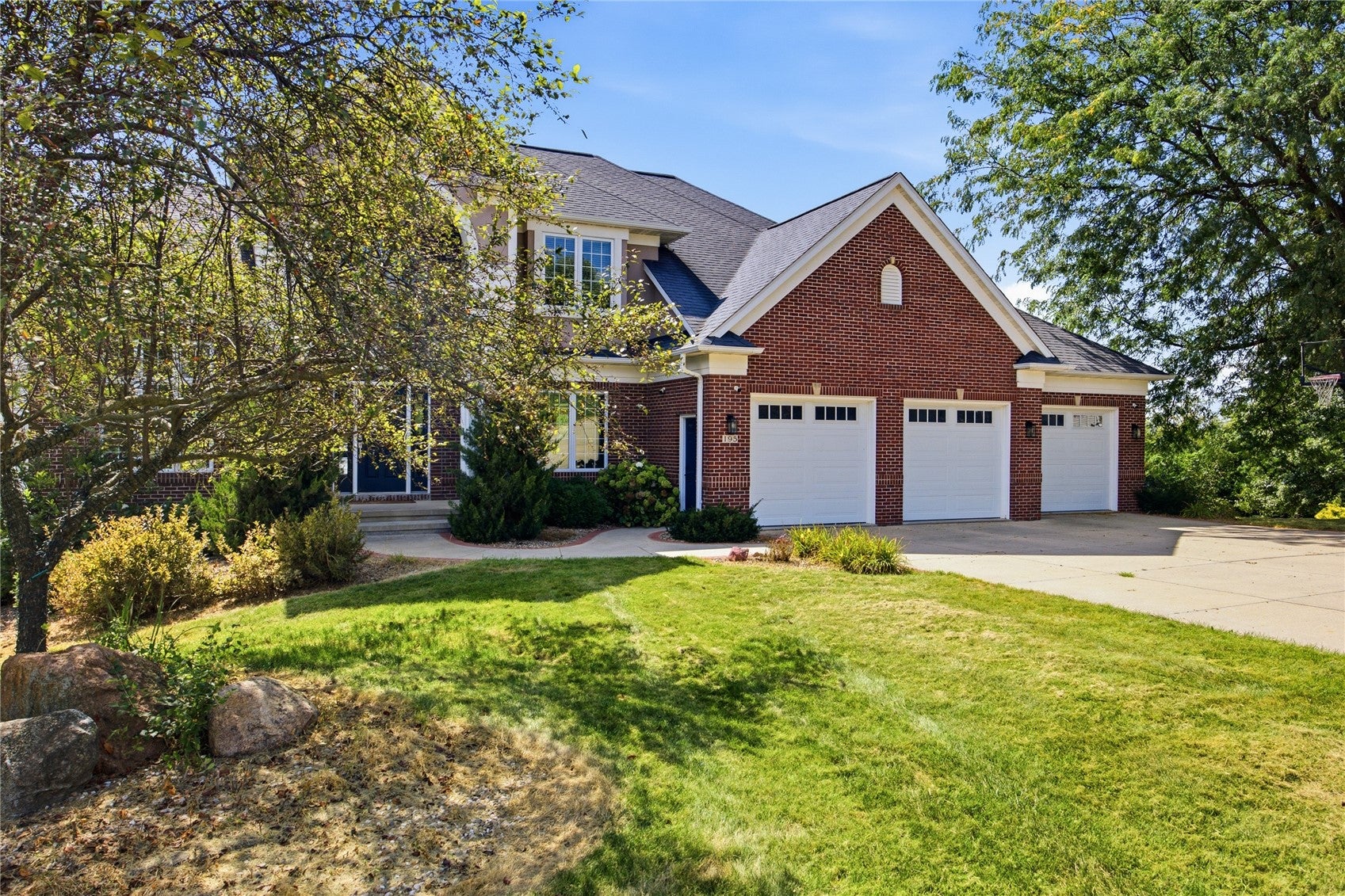 195 Morgan Court