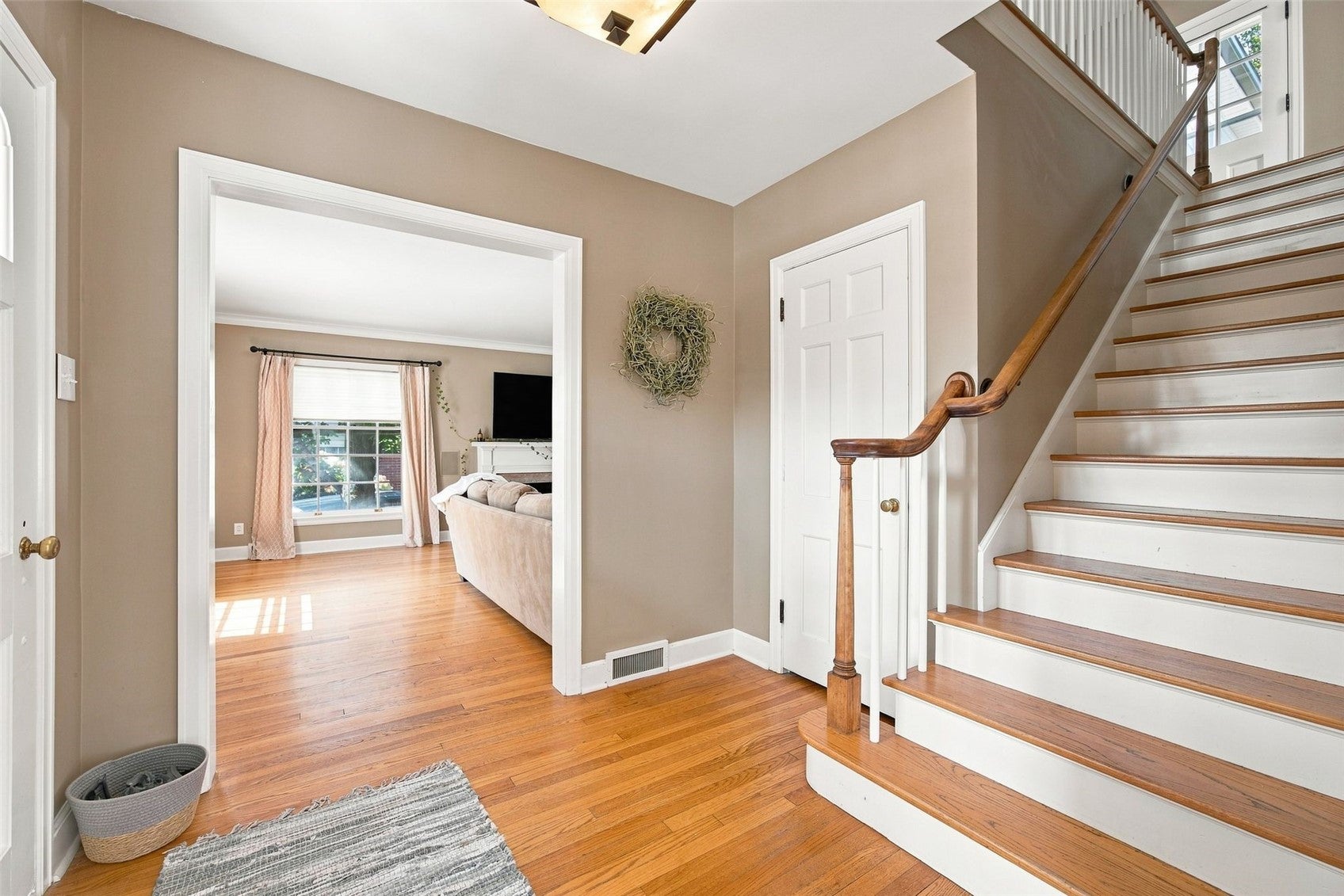 1926 Blake Boulevard SE