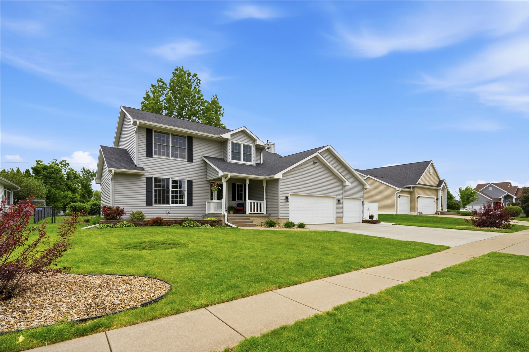 1415 Lyndhurst Drive