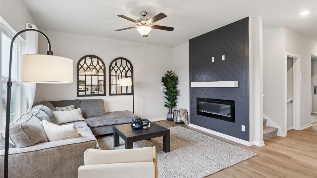 3482 Craven Drive