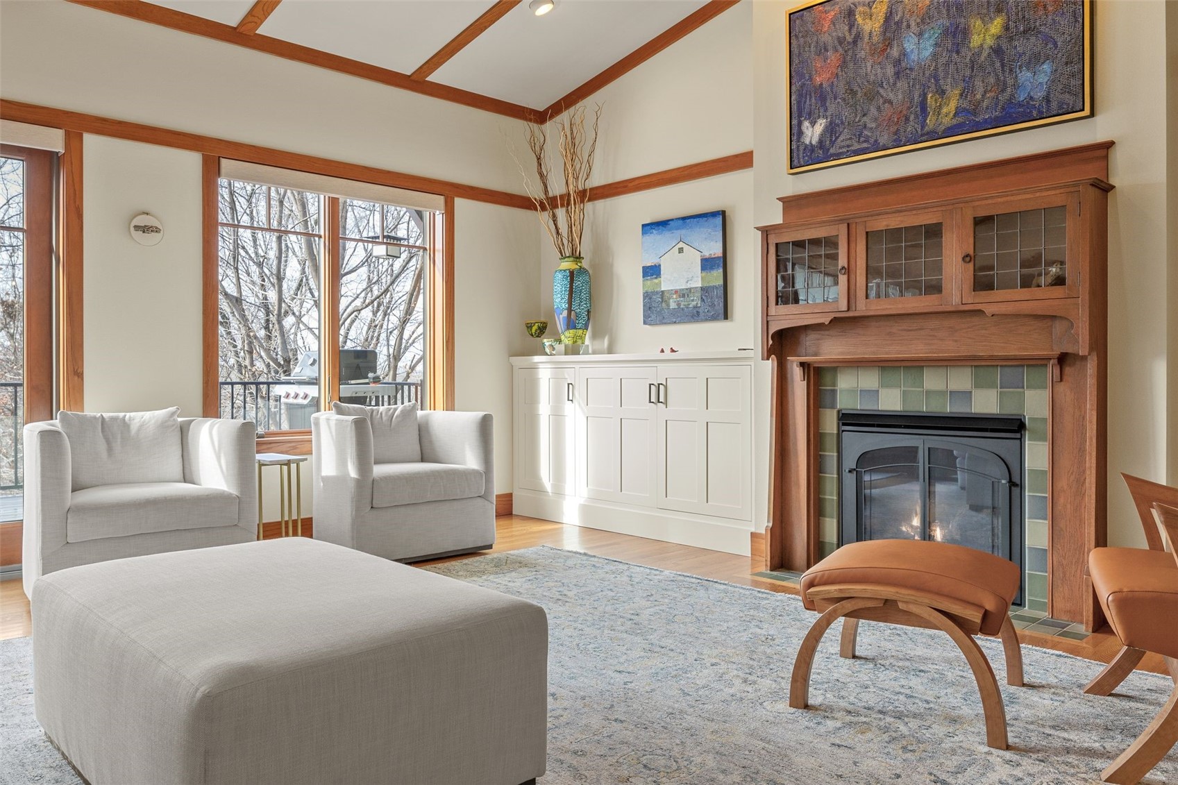 2883 Meadowlark Lane NE