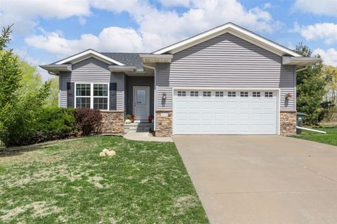 2091 Mackinaw Drive Iowa City IA 52245