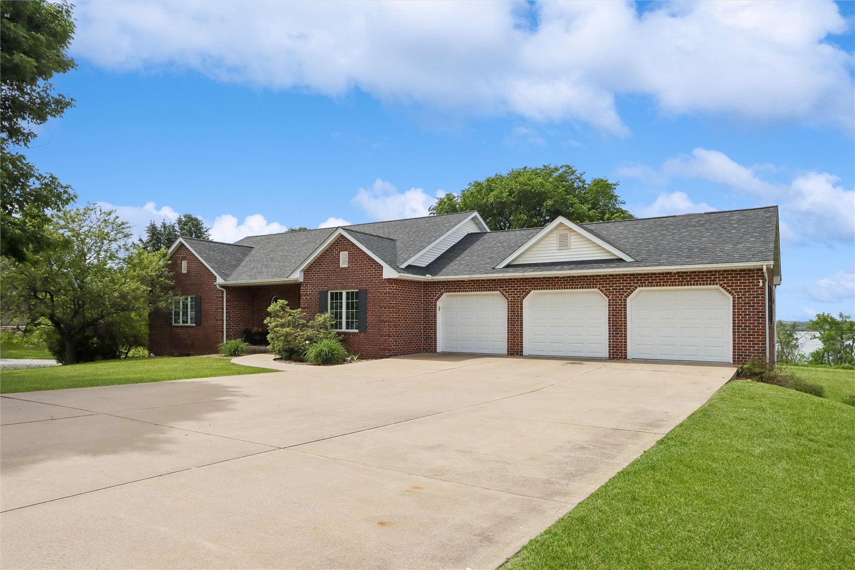 2765 Jeremy Court NW