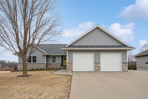 1101 Wood Lily Road Solon IA 52333