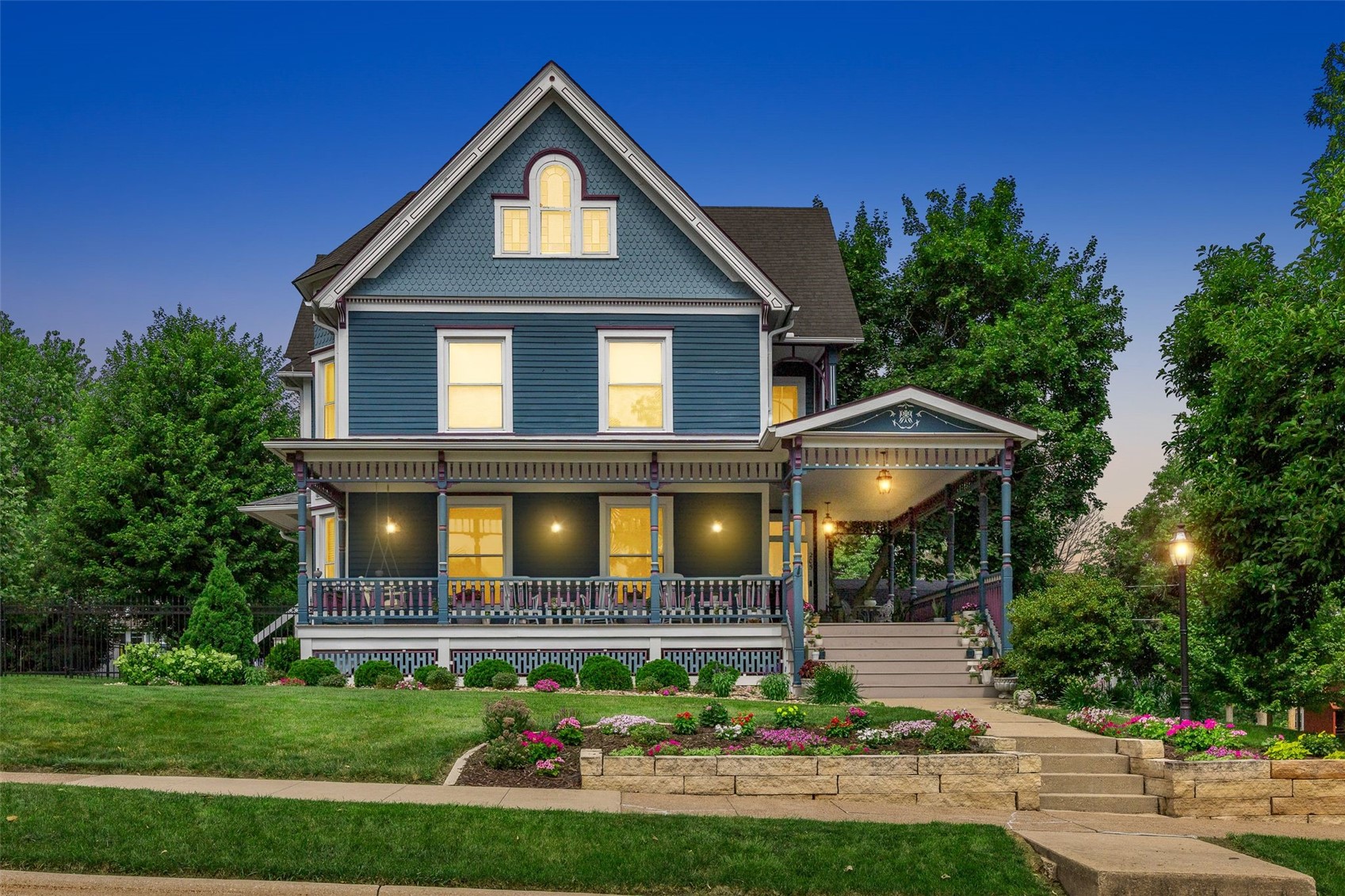 Photo 1 of 50 — 205 2nd Ave NW, Mt Vernon, IA 52314