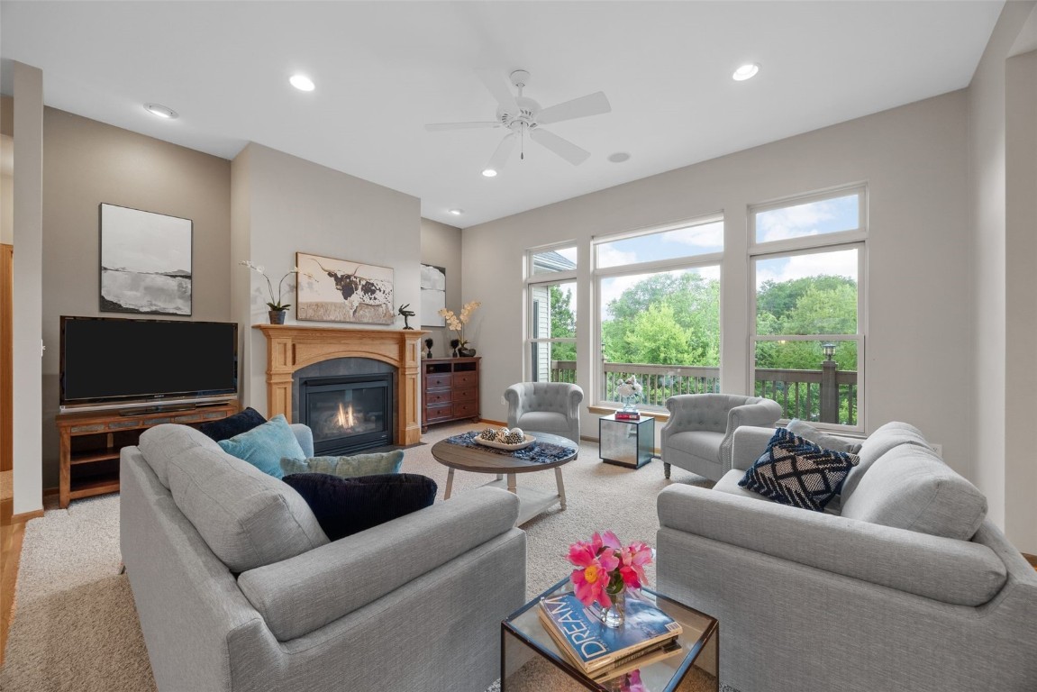 959 Tamarack Trail