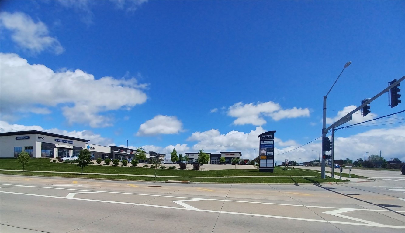 Photo 1 of 5 — 1940 Blairs Ferry Road Lot 1B, Hiawatha, IA 52233