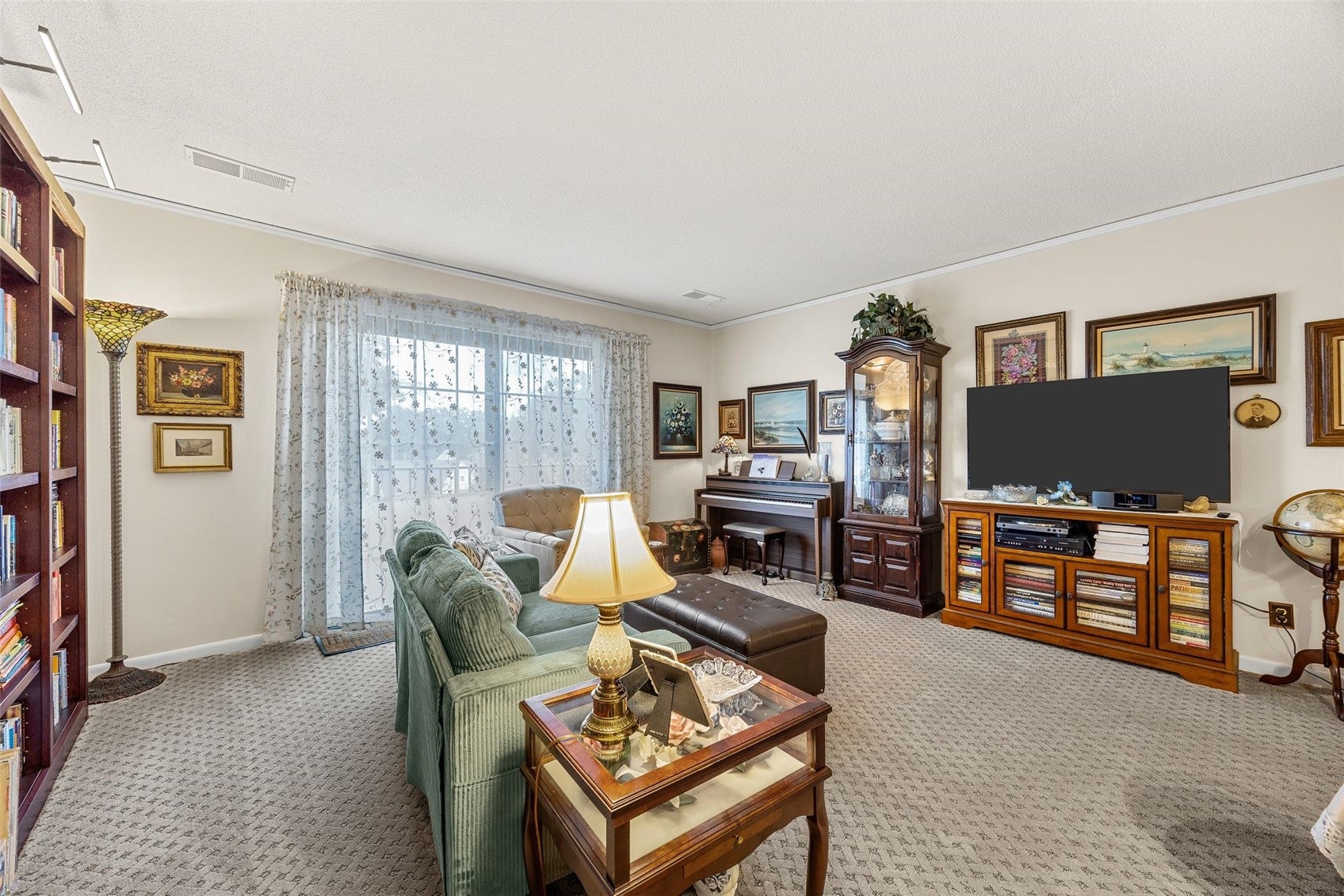 130 Thompson Drive SE 212