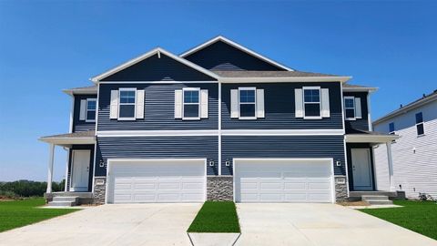 626 Magnolia Way Tiffin IA 52340