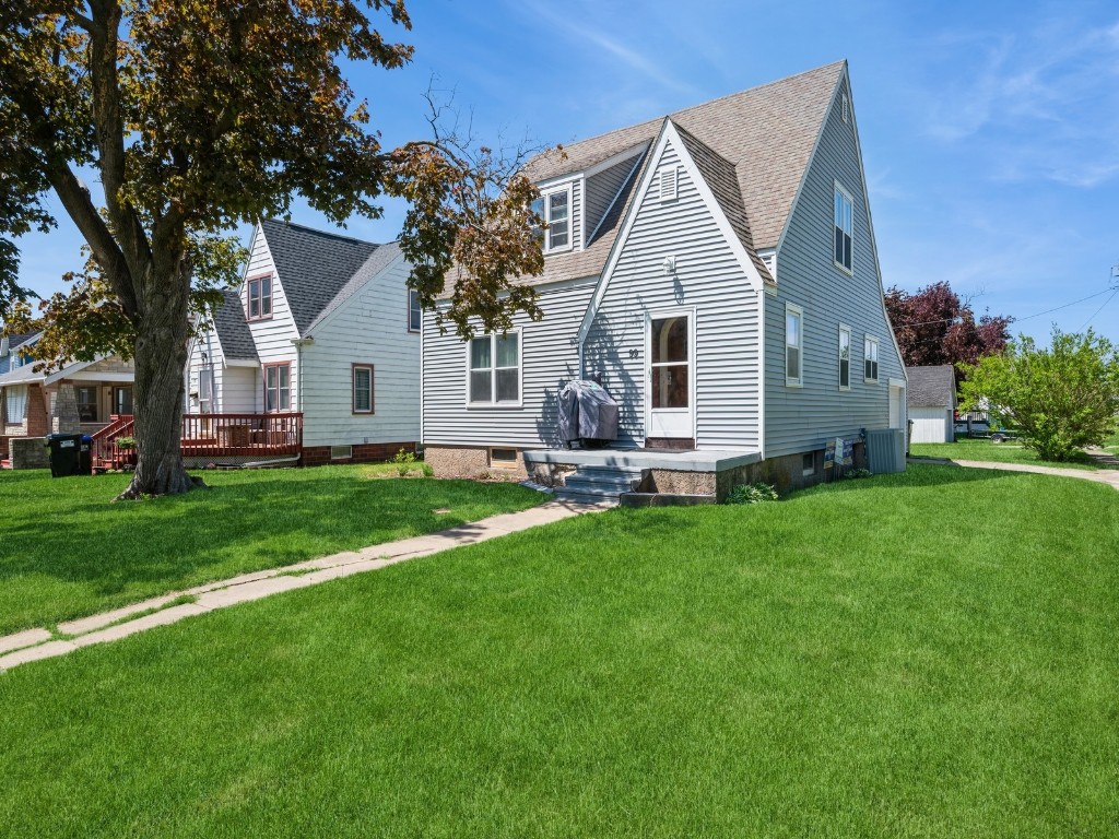 99 3rd Avenue