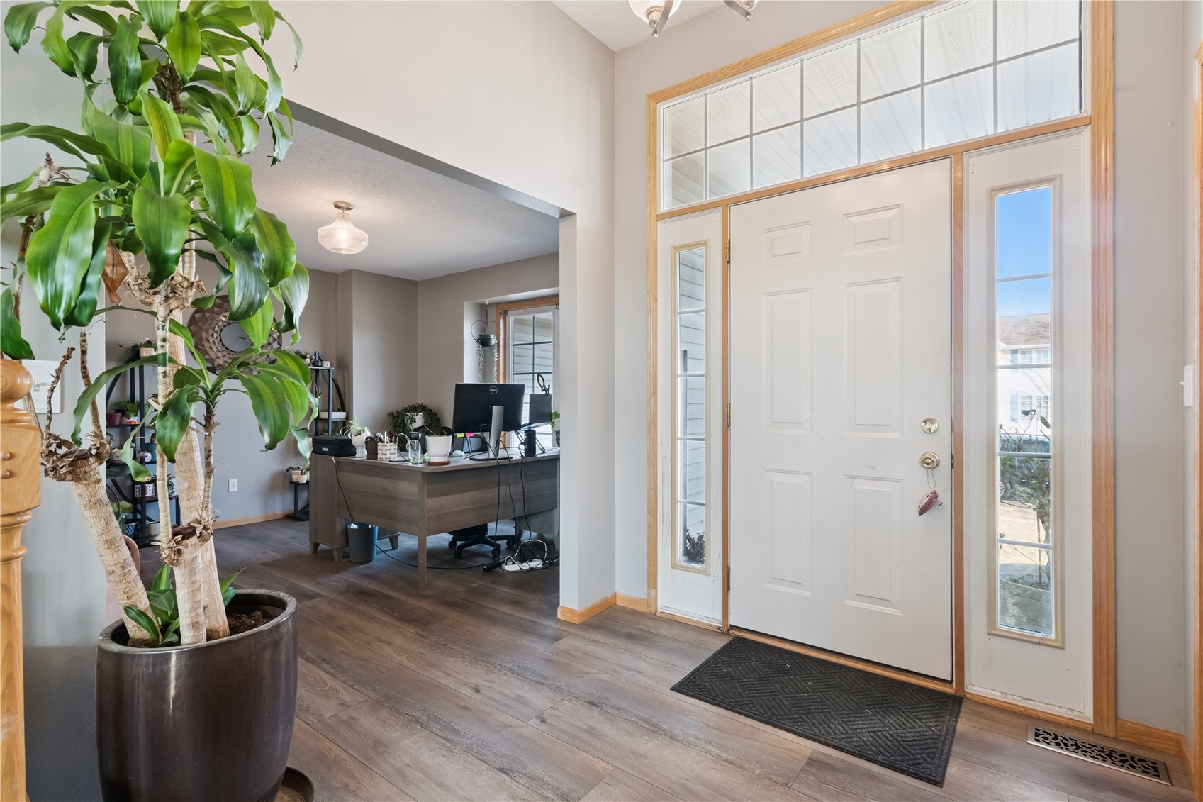 7113 West Park Road NE