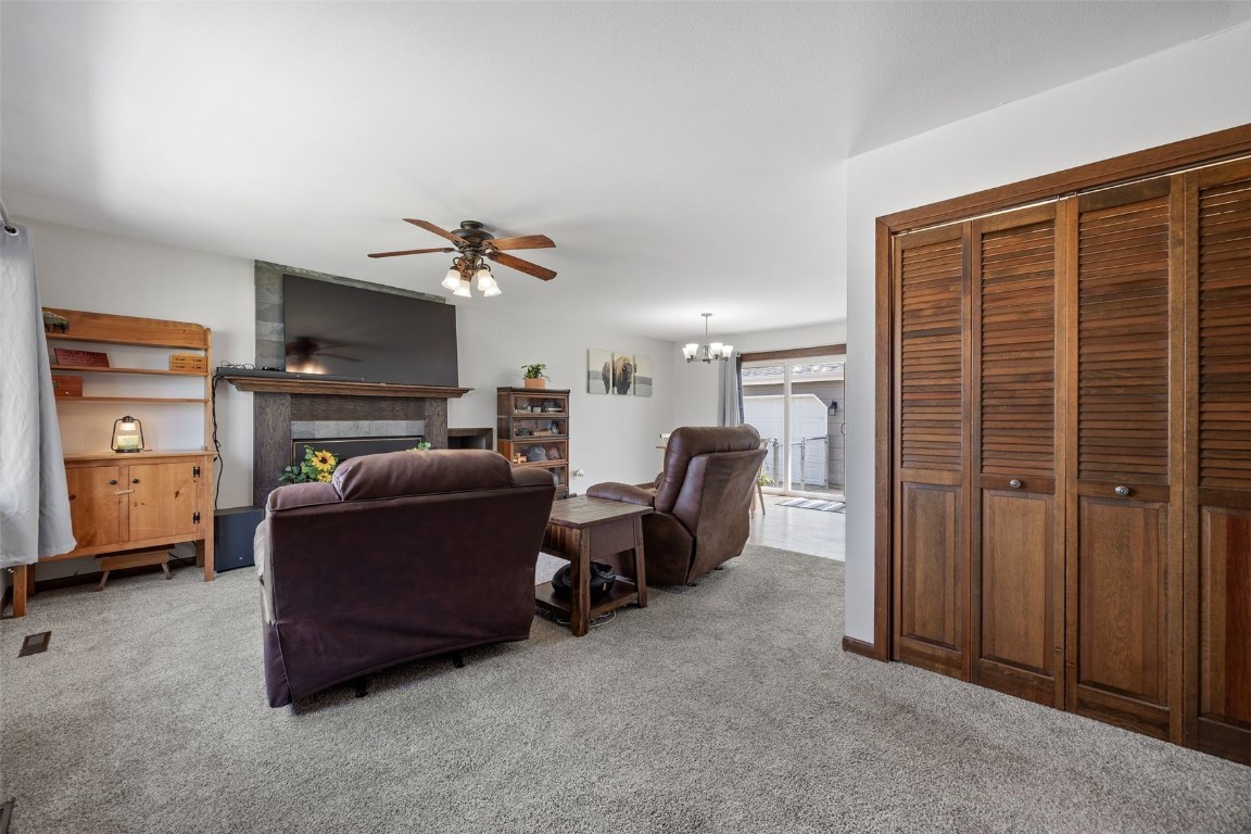 1325 Cress Parkway