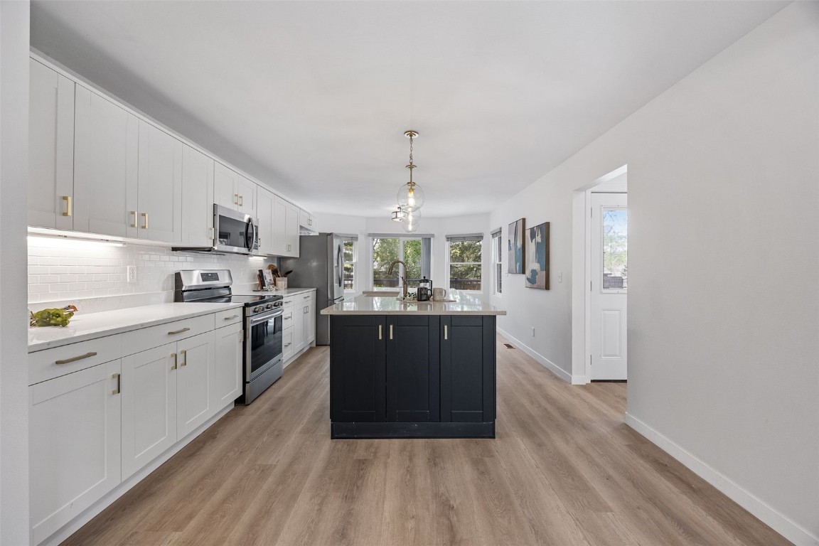 313 Windsor Drive
