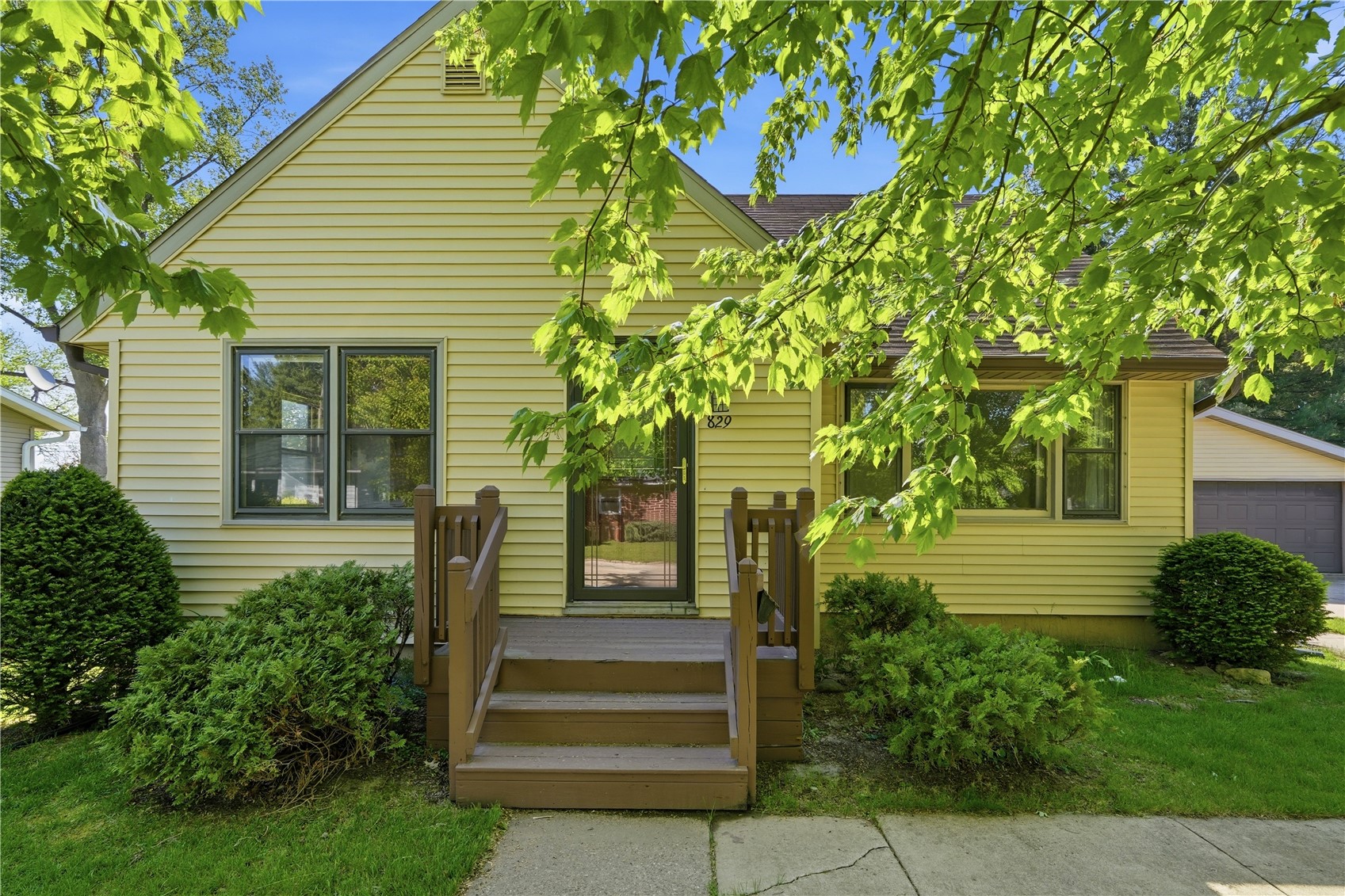 829 Timberline Road
