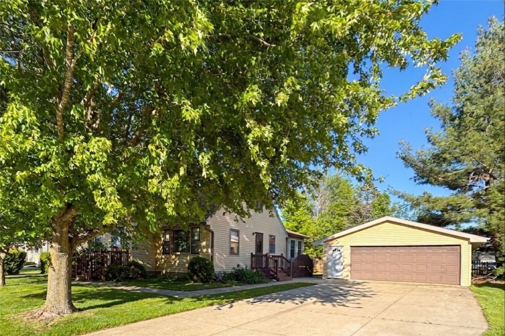 829 Timberline Road