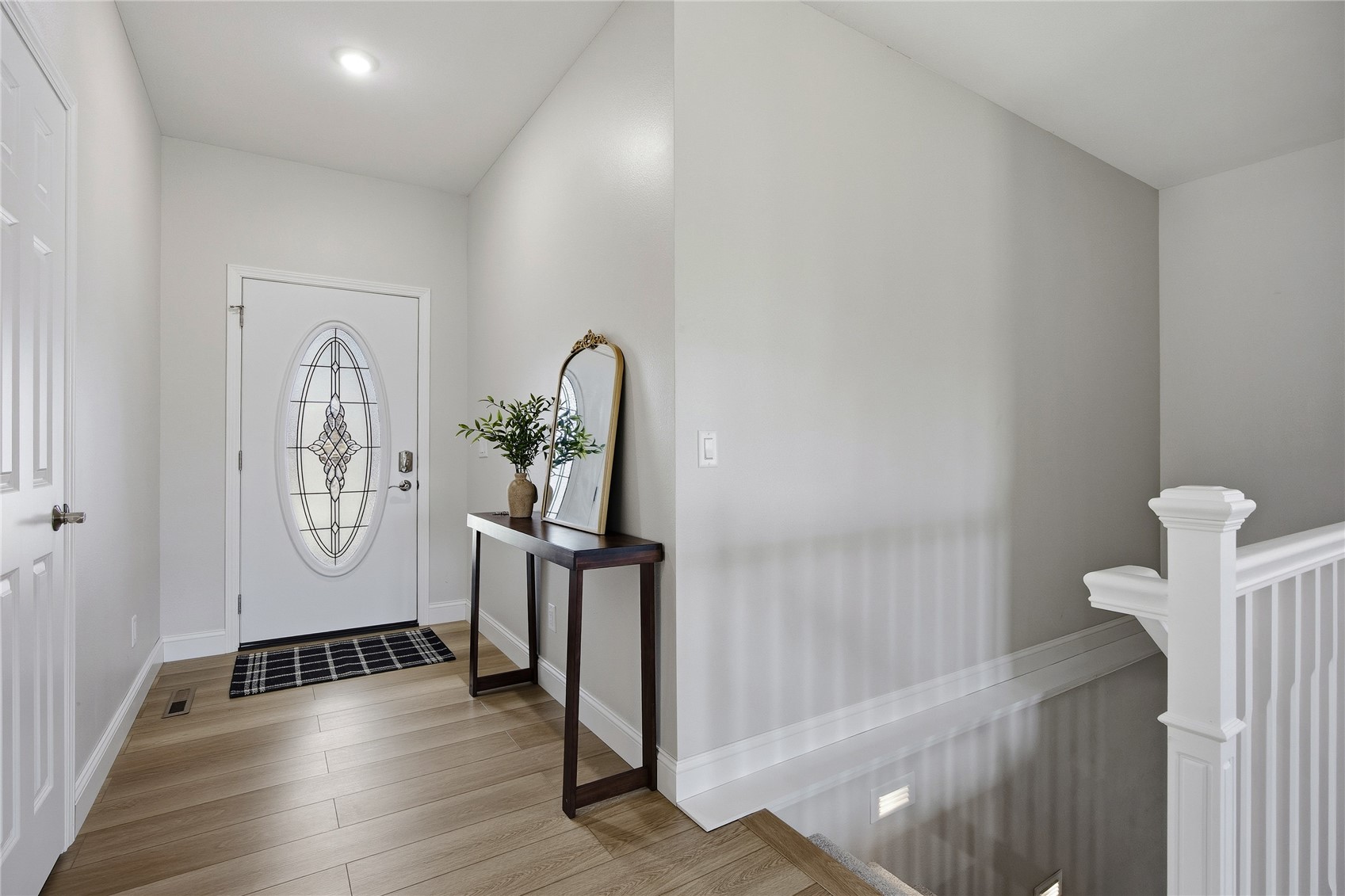 2416 Kestrel Drive SE