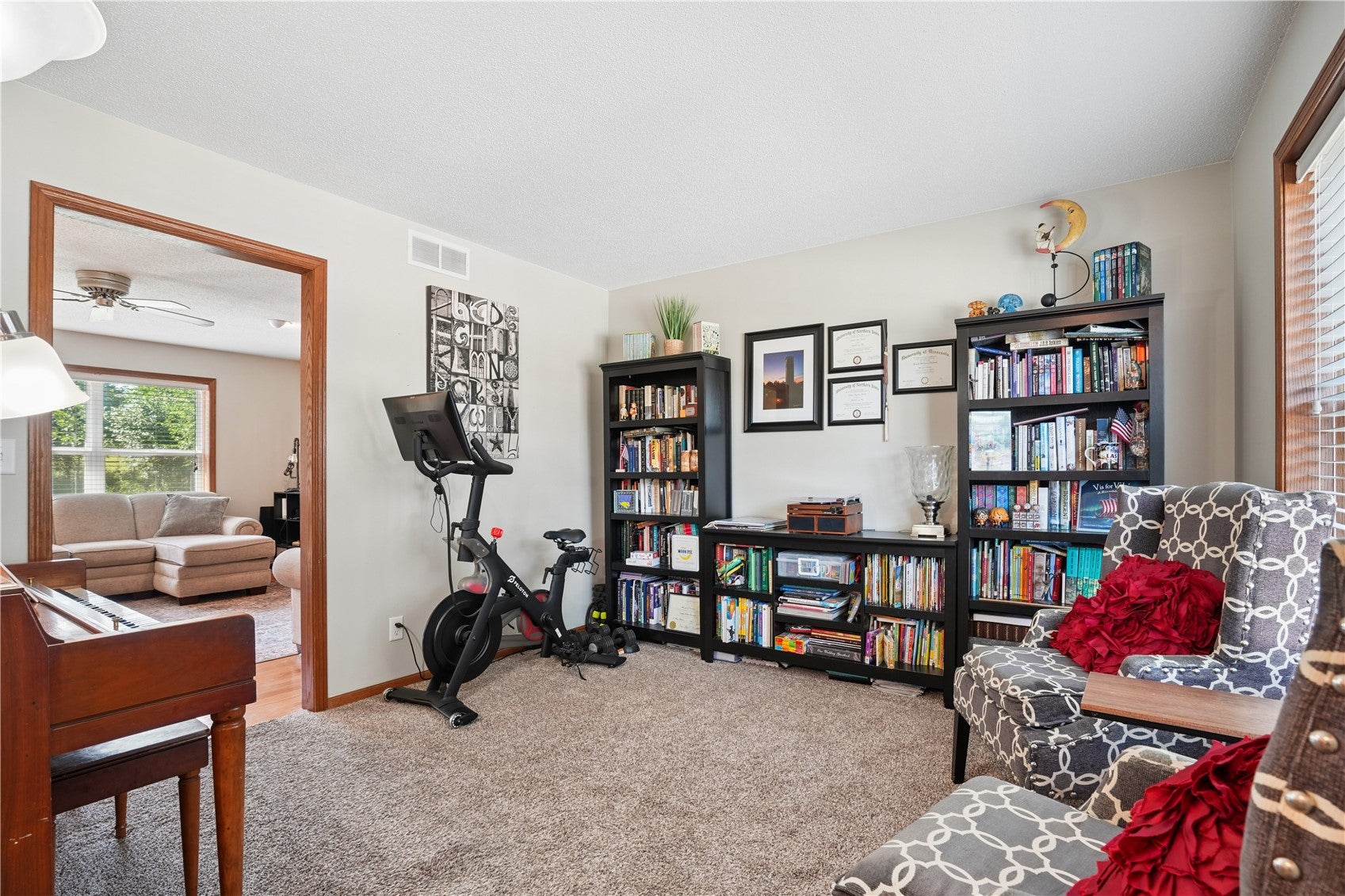 3516 Amanda Court NW