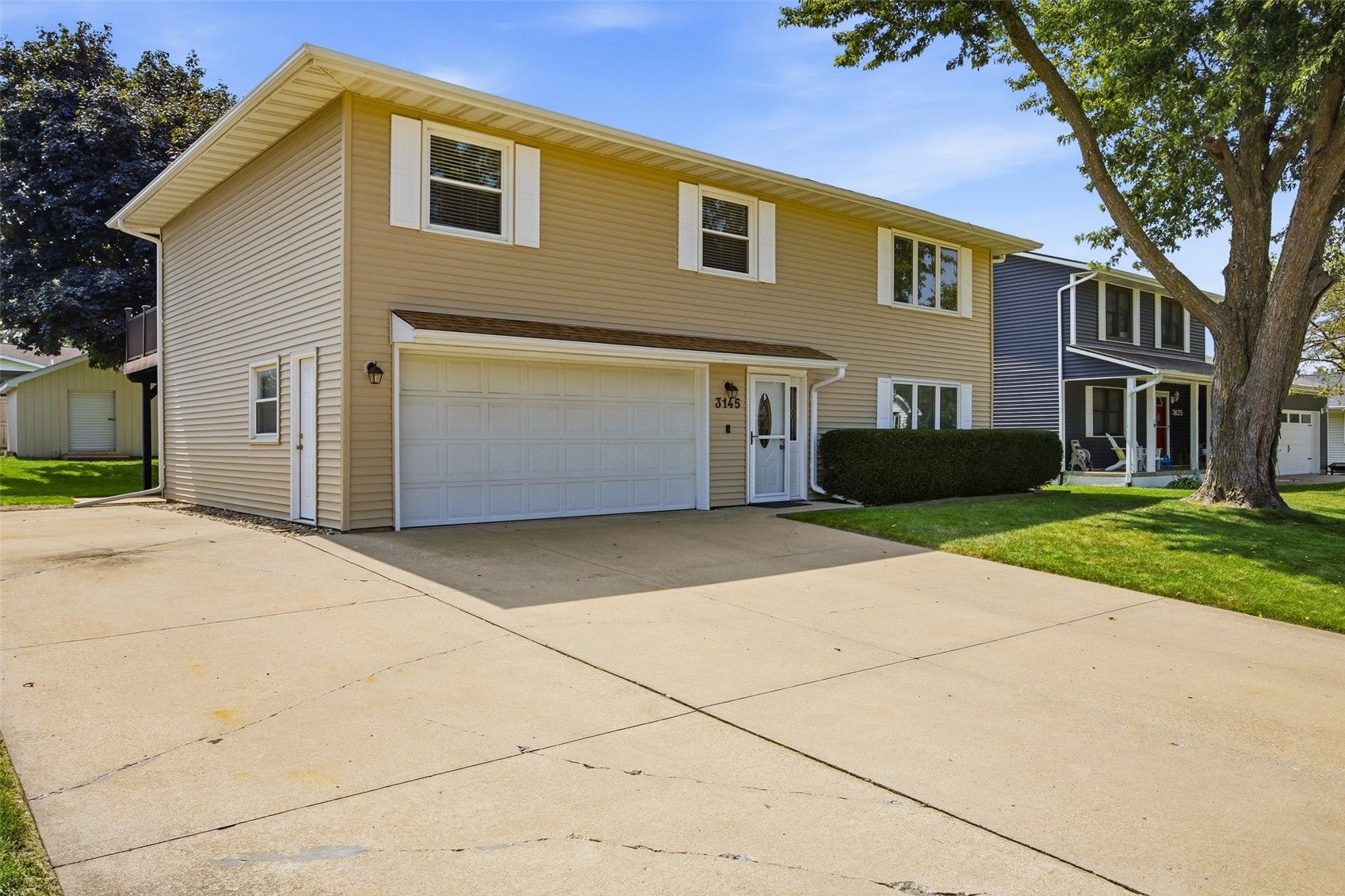 3145 25th Ave.