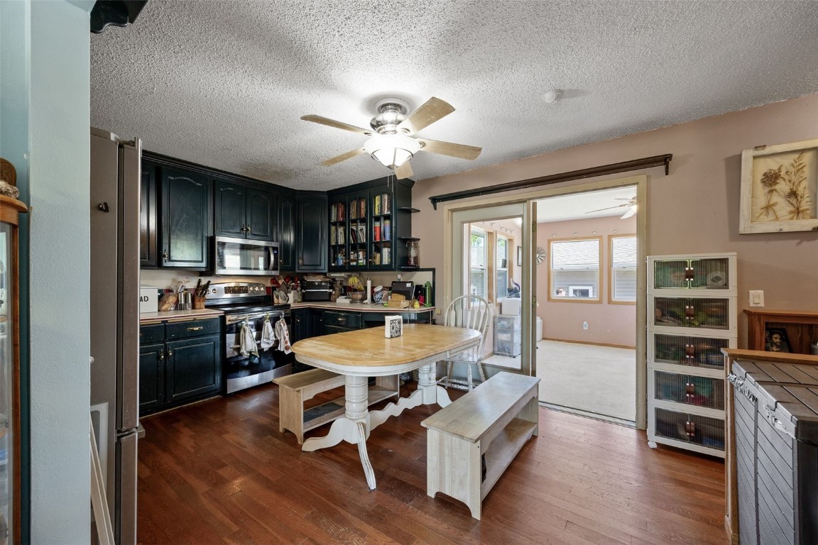 103 Broadmore Road SW
