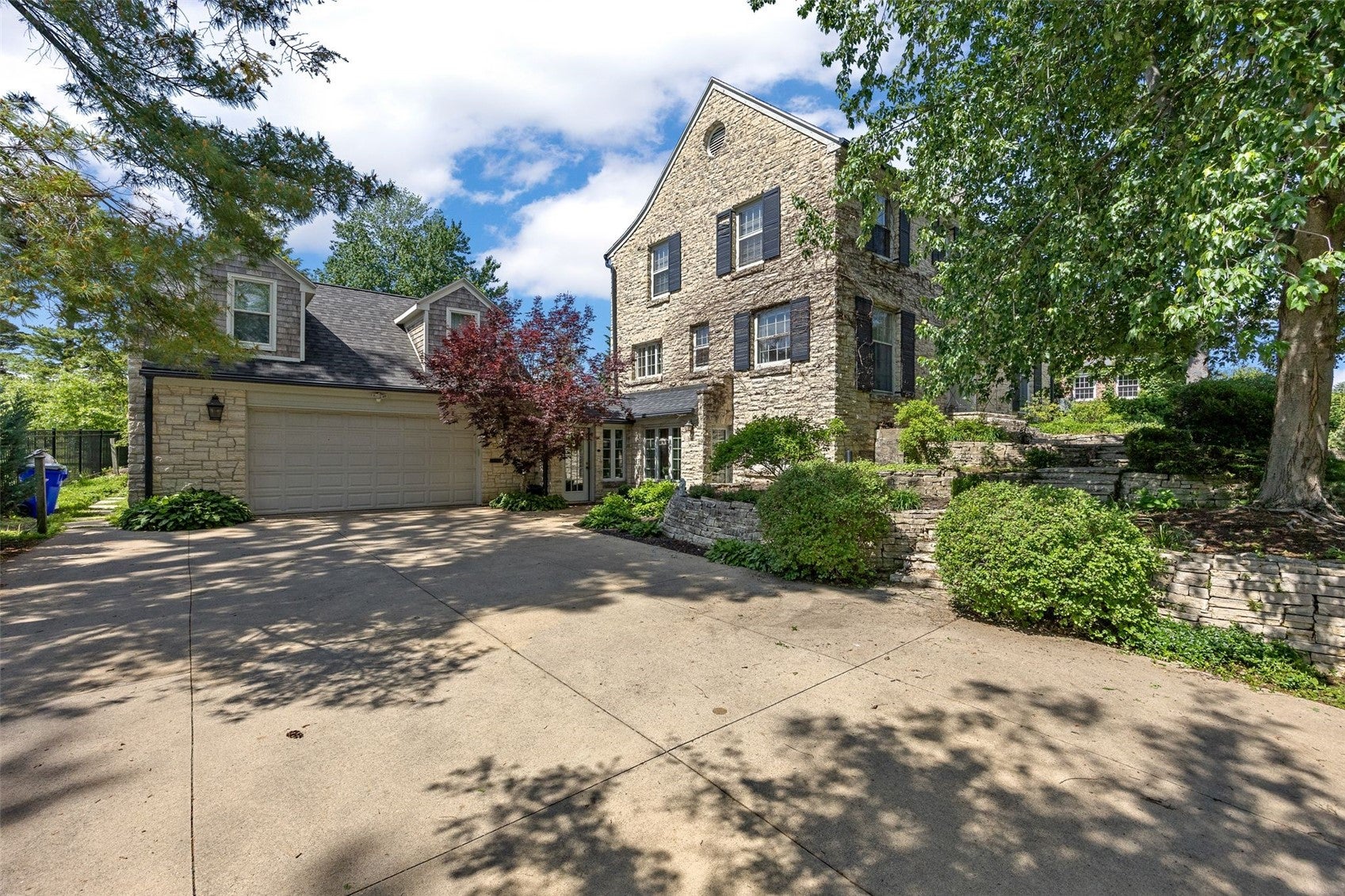 2168 Linden Drive SE