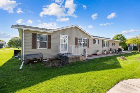 279 Paddock Circle Iowa City IA 52240