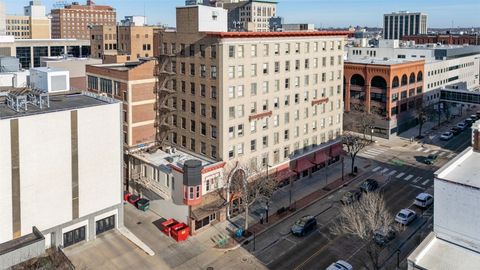 118 3rd Avenue SE Cedar Rapids IA 52401